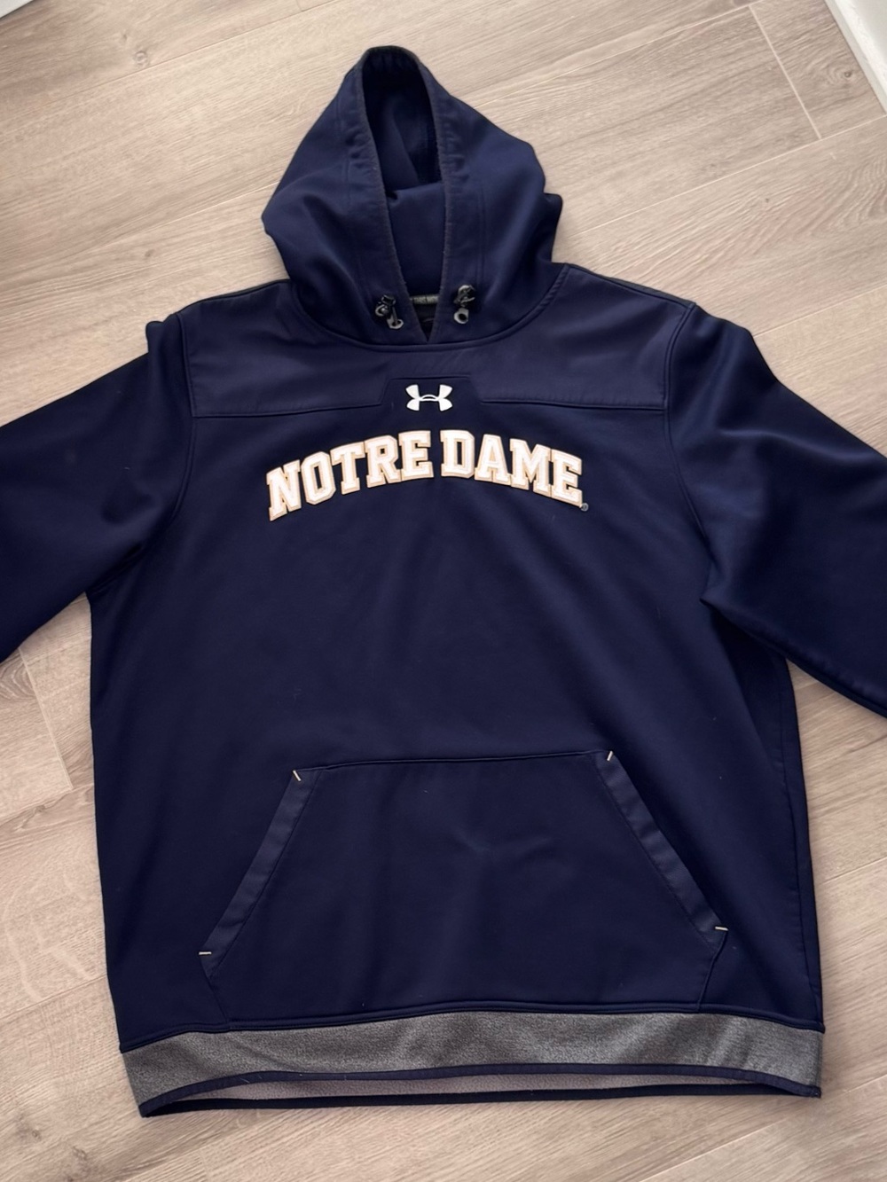 Under Armour Notre Dame Fighting Irish Hoodie Navy Fleece Mens XL Loose Fit